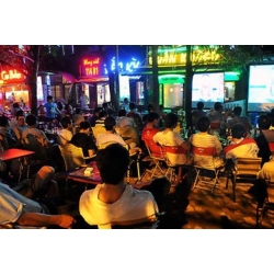 Chiếu World Cup ở các điểm công cộng mà không thu phí sẽ không bị vi phạm.